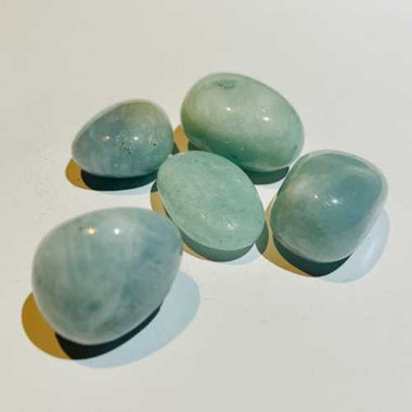 Genuine Aquamarine Gemstone Crystal Tumble 2-3cm
