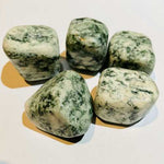 Genuine Green Kyanite Gemstone Crystal Tumble 3 - 4cm - Beadsy Beads
